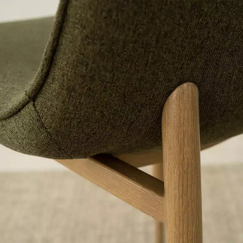 Lot de 6 chaises de salle à manger modernes rembourrées, chaises de cuisine en tissu avec pieds en métal imitation bois pour salle à manger ou coin petit-déjeuner